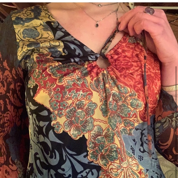 Vintage Boho Satin flute sleeves blouse - Picture 3 of 4